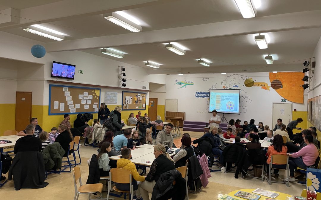 Izkustvena delavnica – “Kako lahko podprem otroka pri branju”